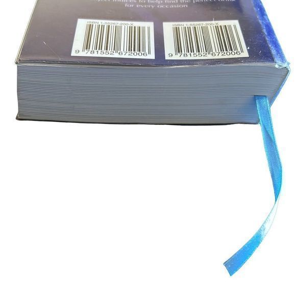 Bartender’s Guide Softcover Book over 1400 recipes for delicious drinks alcohol - Picture 7 of 7